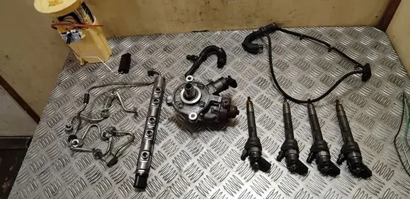 Mini Cooper Countryman R60 Fuel injection system set 0445110401 0445214237 0445010519