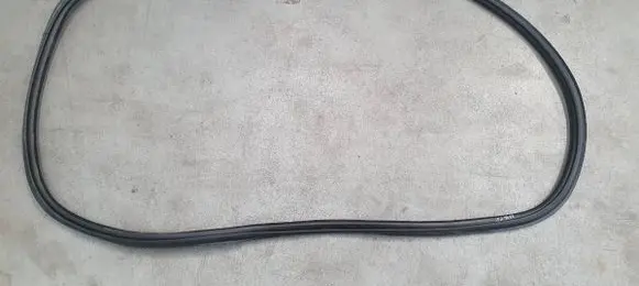 Skoda Octavia Mk4 Front door rubber seal 5E3867365