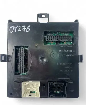 Renault Laguna II Fuse module 8200192469