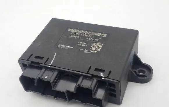 Ford Fusion II Door control unit/module DG9T14B531CE DG9T14C064AX DG9T14F142AD