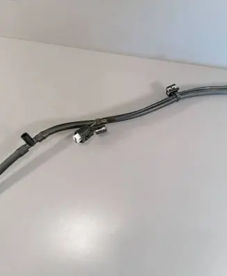 Windshield washer spray nozzle