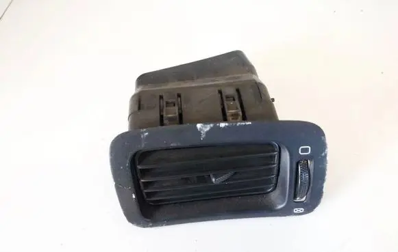 Subaru Legacy Dash center air vent grill