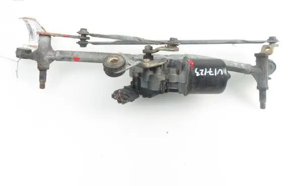 Renault Megane II Front wiper linkage 