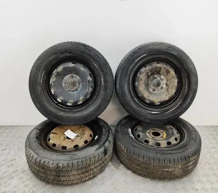 Opel Vivaro R16 alloy rim 93866151