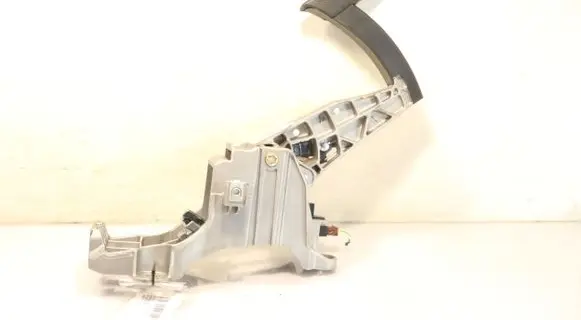 Peugeot 308 Hand brake release handle 