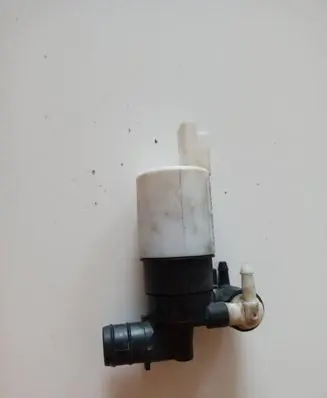 Renault Laguna II Windscreen/windshield washer pump 8200067015