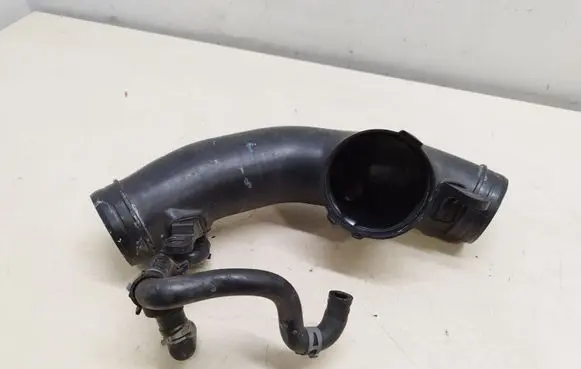 Audi A8 S8 D4 4H Air intake duct part 4H0129711D