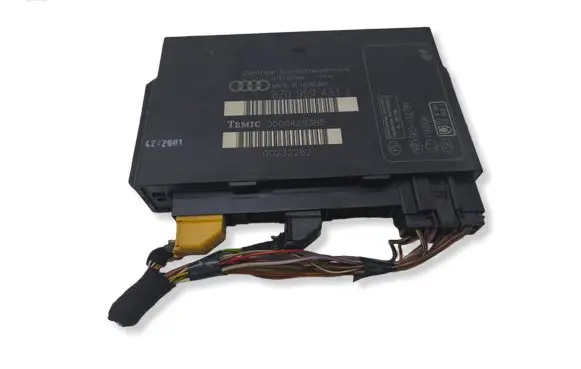 Audi A2 Comfort/convenience module 8Z0959433J 00004293B5