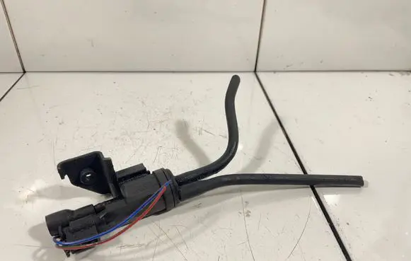 Mercedes-Benz ML W164 Valve vacuum 0025401497 48843625B00