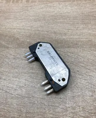 Opel Corsa C Other relay 7037A25 7X9702