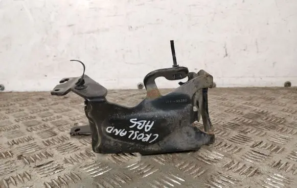 Opel Crossland X ABS pump bracket 9818695380