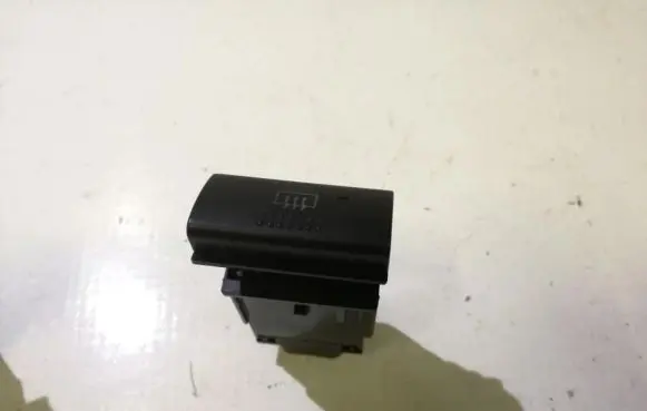 Windscreen/window heater switch