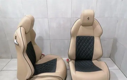 Ferrari FF Rear seat light