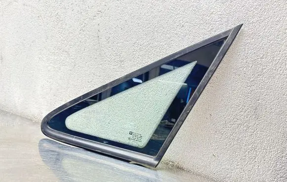 Opel Zafira A Front door vent window glass four-door DOT36AS2M129 43R007022
