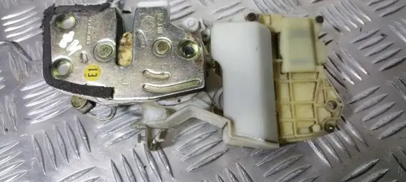 Honda Accord Front door lock