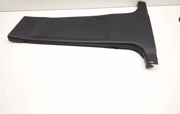 Mercedes-Benz C W204 (B) pillar trim (bottom) A2046900525