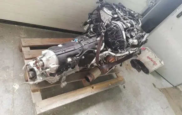 BMW 5 G30 G31 G38 Automatic gearbox 9456607
