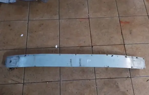 Opel Zafira B Front bumper cross member 24460537