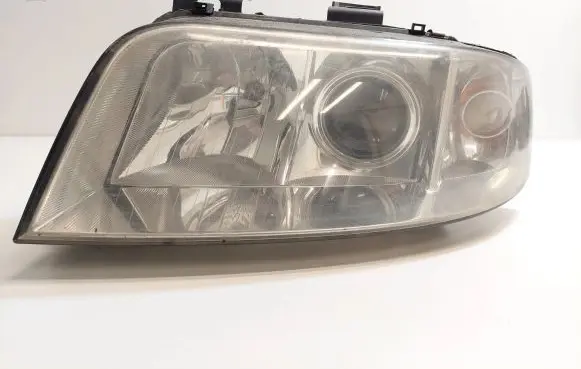 Audi A6 S6 C5 4B Headlight/headlamp