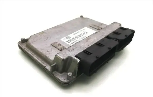 Volkswagen PASSAT B5.5 Engine control unit/module 06B906033AA 5WP4010905