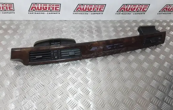 BMW 5 E60 E61 Dashboard glove box trim 6970268 EQG580