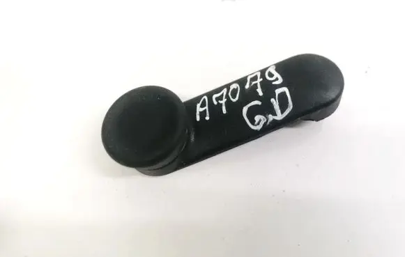 Opel Vectra B Front door window winding handle 90247150 90224834