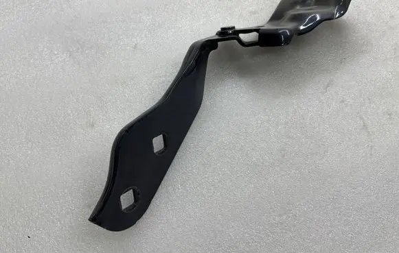 Tesla Model 3 Engine bonnet/hood hinges 109879200C