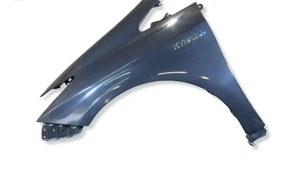 Toyota Prius (XW30) Fender 