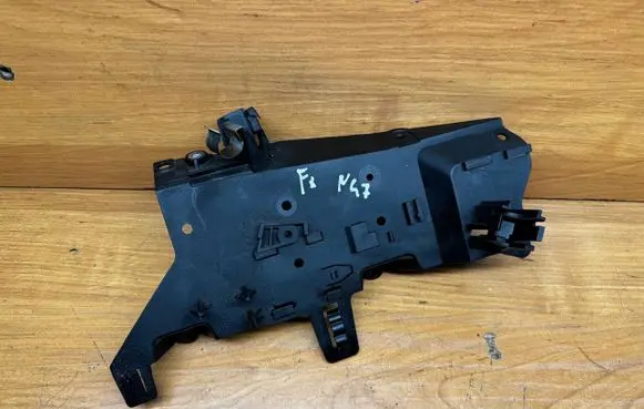 BMW 5 F10 F11 Other engine bay part 7811112 62440410 10203045