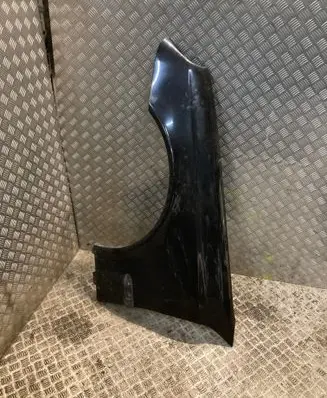 Mercedes-Benz E W211 Fender 2118801318 A2118801318