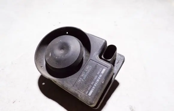 Audi A6 S6 C6 4F Alarm system siren 1K0951605C