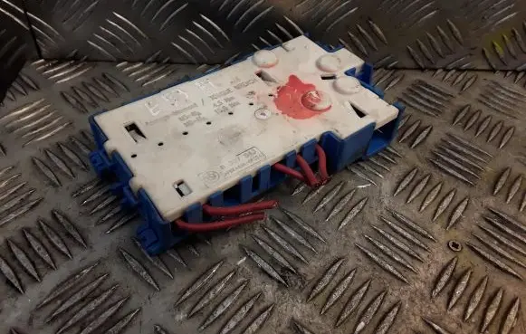 BMW X5 E53 Fuse box set 8387543