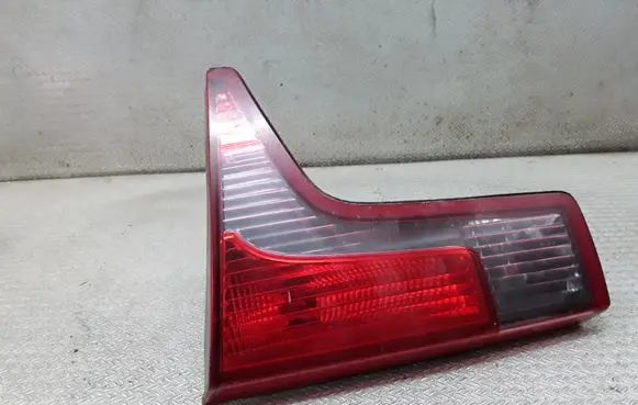 Citroen C5 Tailgate rear/tail lights 89034081
