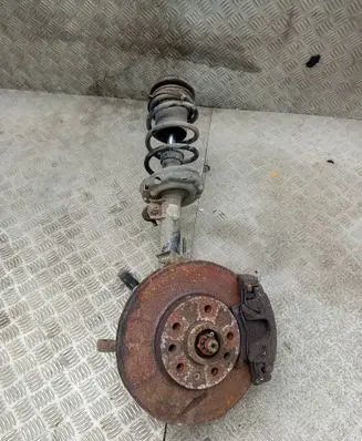 Opel Combo C Front wheel hub spindle knuckle