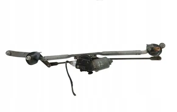 Dodge Charger Front wiper linkage and motor 57010291AG