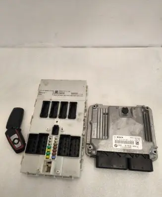 Engine ECU kit and lock set