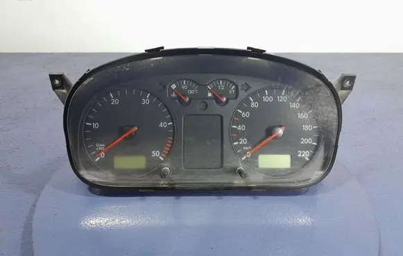 Speedometer (instrument cluster)