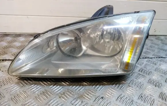 Ford Focus Headlight/headlamp 4M5113K060BA VP4M5X13K060BA