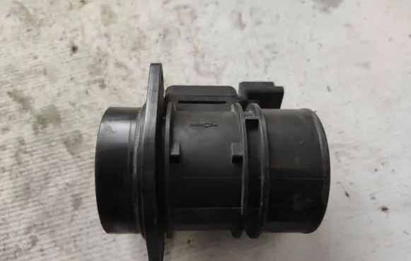 Mass air flow meter