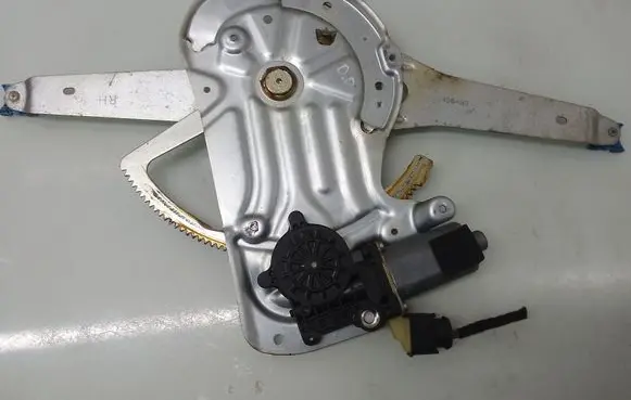 Volvo S60 Front door window regulator with motor 106469