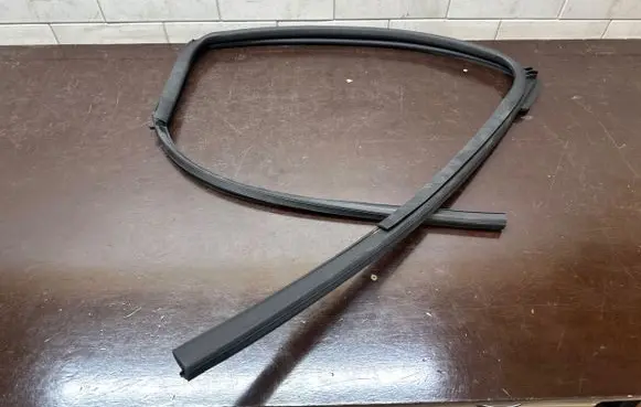 Honda Jazz Rubber seal rear door 