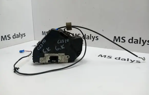 Mercedes-Benz C W203 Rear door lock A2197300135 2197300135