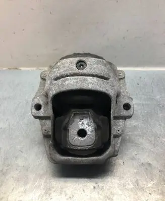 Audi A5 8T 8F Engine mount vacuum valve 8R019931AJ