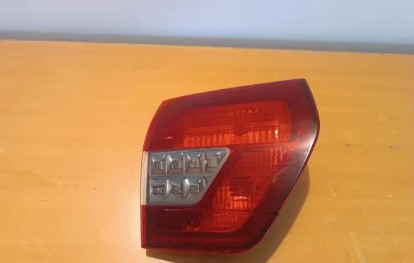 Citroen C5 Tailgate rear/tail lights 9675067980