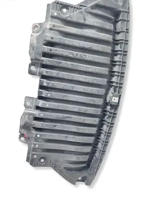 Mercedes-Benz E W213 Engine splash shield/under tray A2135200200 A2135200300 A2135201300