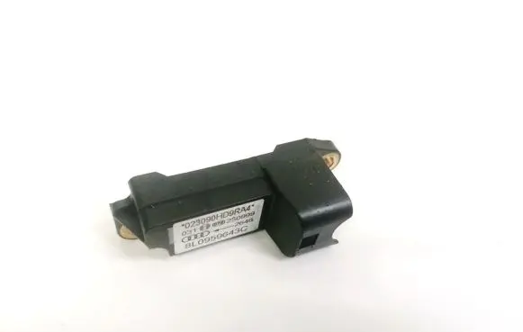 Audi A3 S3 8L Airbag deployment crash/impact sensor 8L0959643C 023090HD9RA4