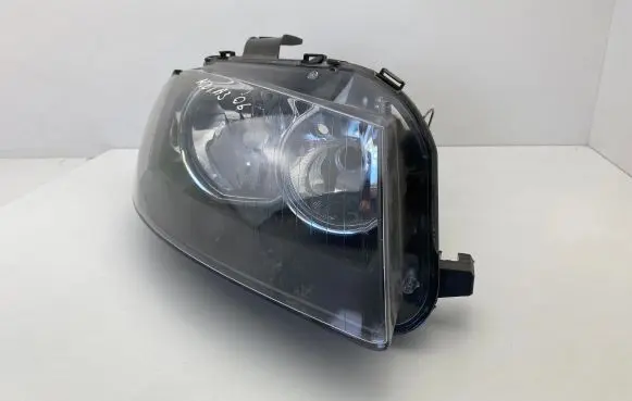 Audi A3 S3 8P Headlight/headlamp 8P0941004L 0301206602