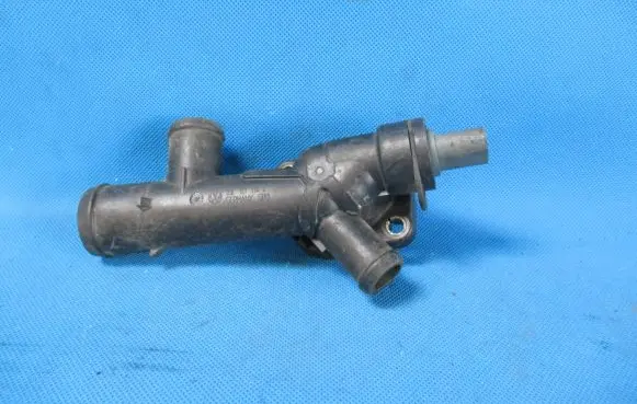 Volkswagen Transporter - Caravelle T5 Engine coolant pipe/hose 03L121131K