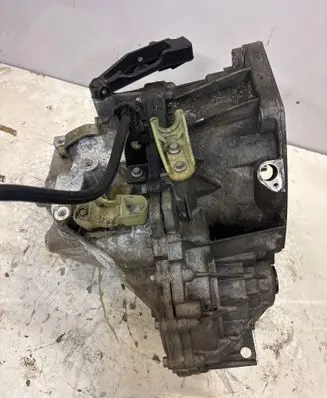 Renault Scenic III - Grand scenic III Manual 6 speed gearbox 8200667174 ND4