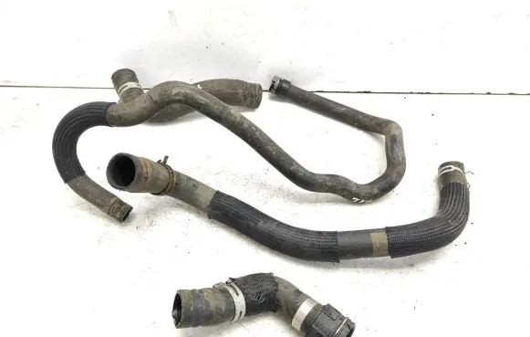 Peugeot 2008 I Engine coolant pipe/hose